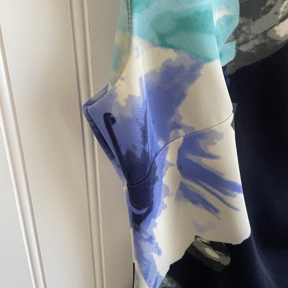 EUC Vince Camuto Womens Size 8 Navy Floral Sheath Dress - Picture 4 of 8